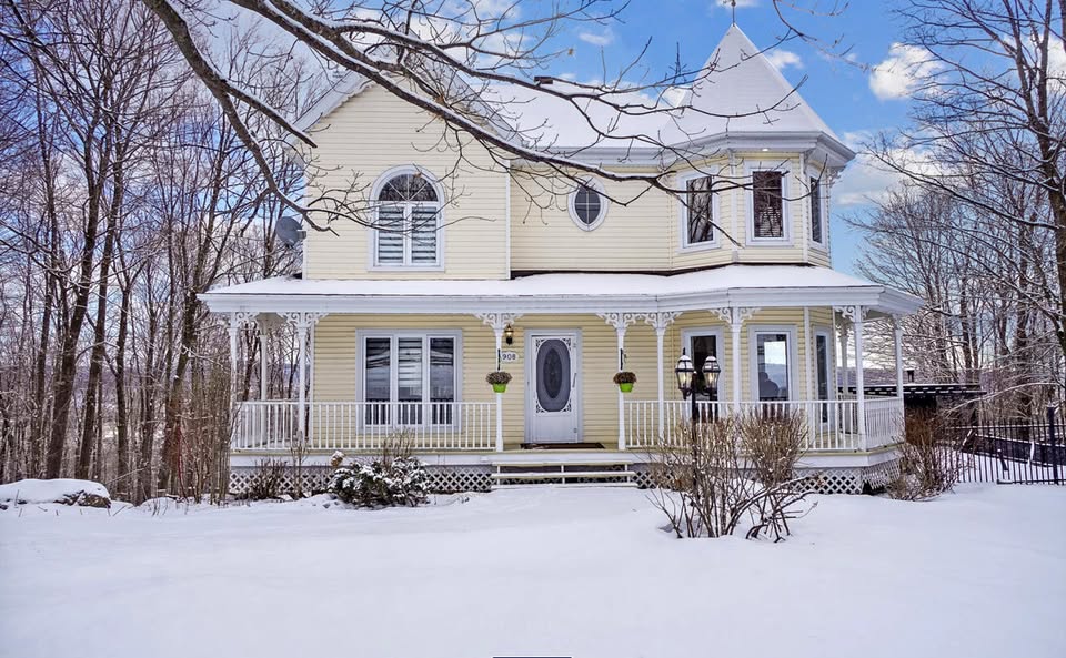 Photo de La Maison Jaune