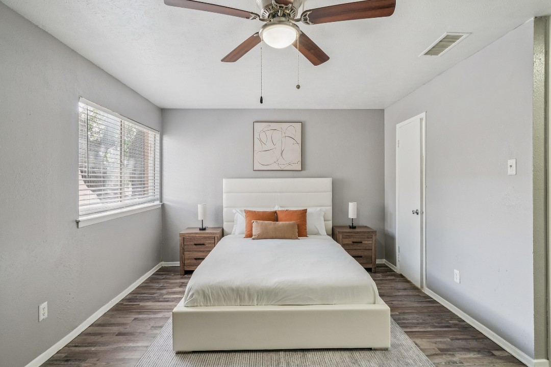 Vista Buena 2-162 · Unit 1/1