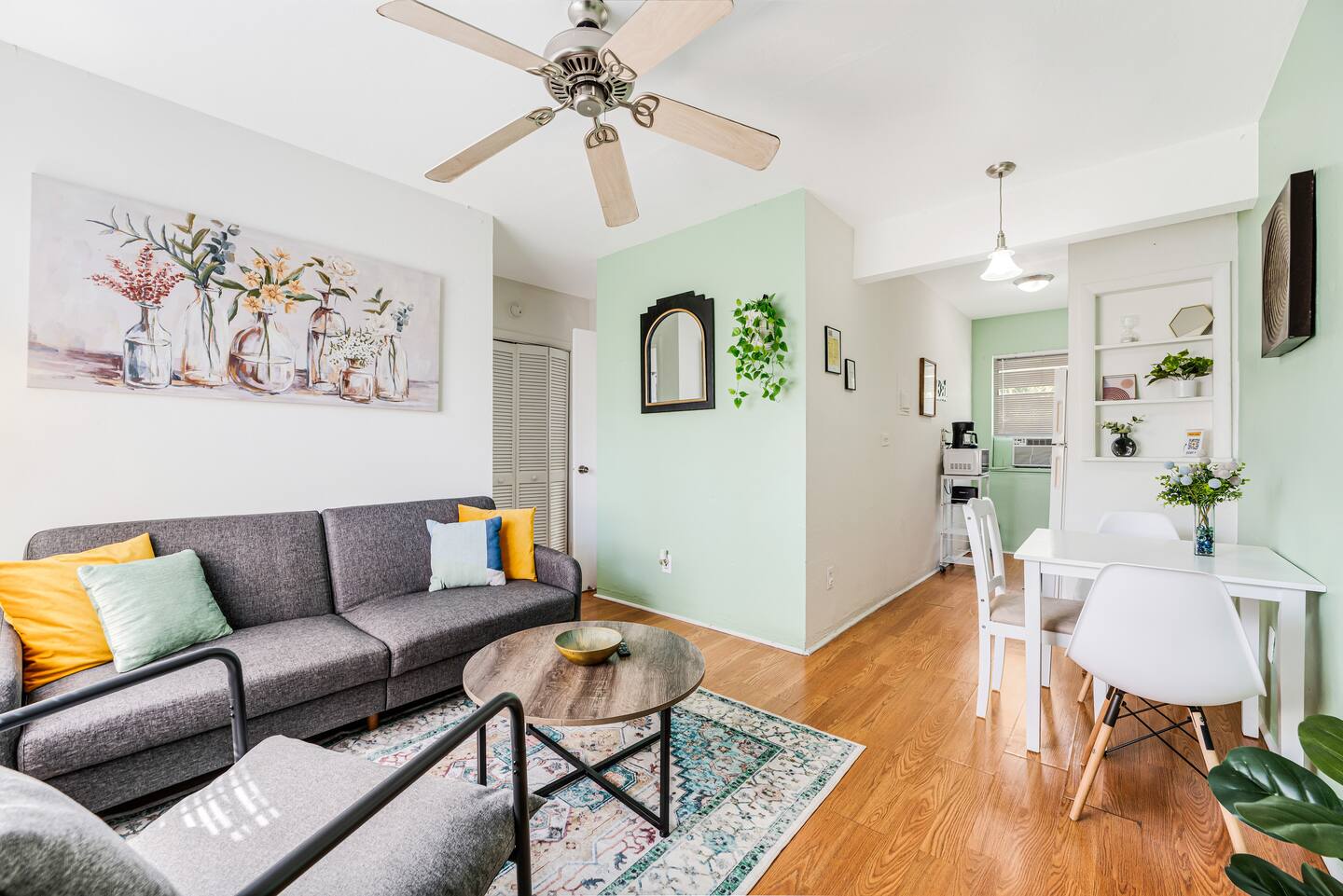 1BR Little Havana  Apt stepts to Calle 8 — Miami, FL — vacation rental