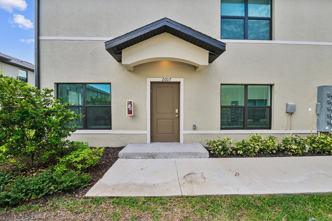 Landings at Westport · Unit 2007