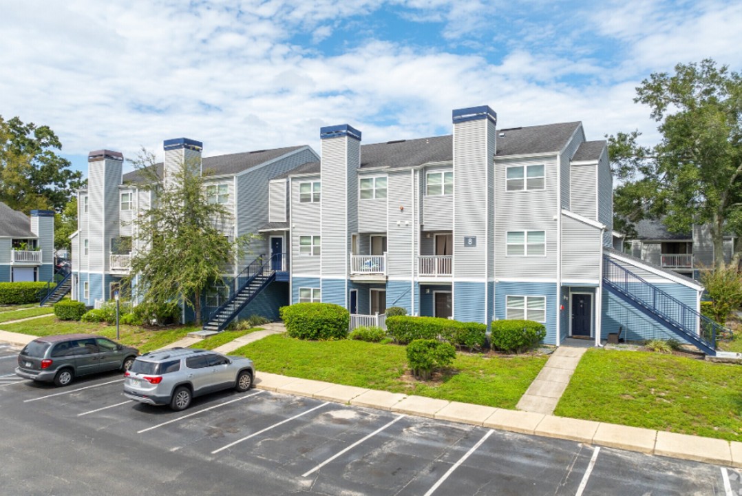 Avenue · Unit at Winter Springs 23-309 1/1