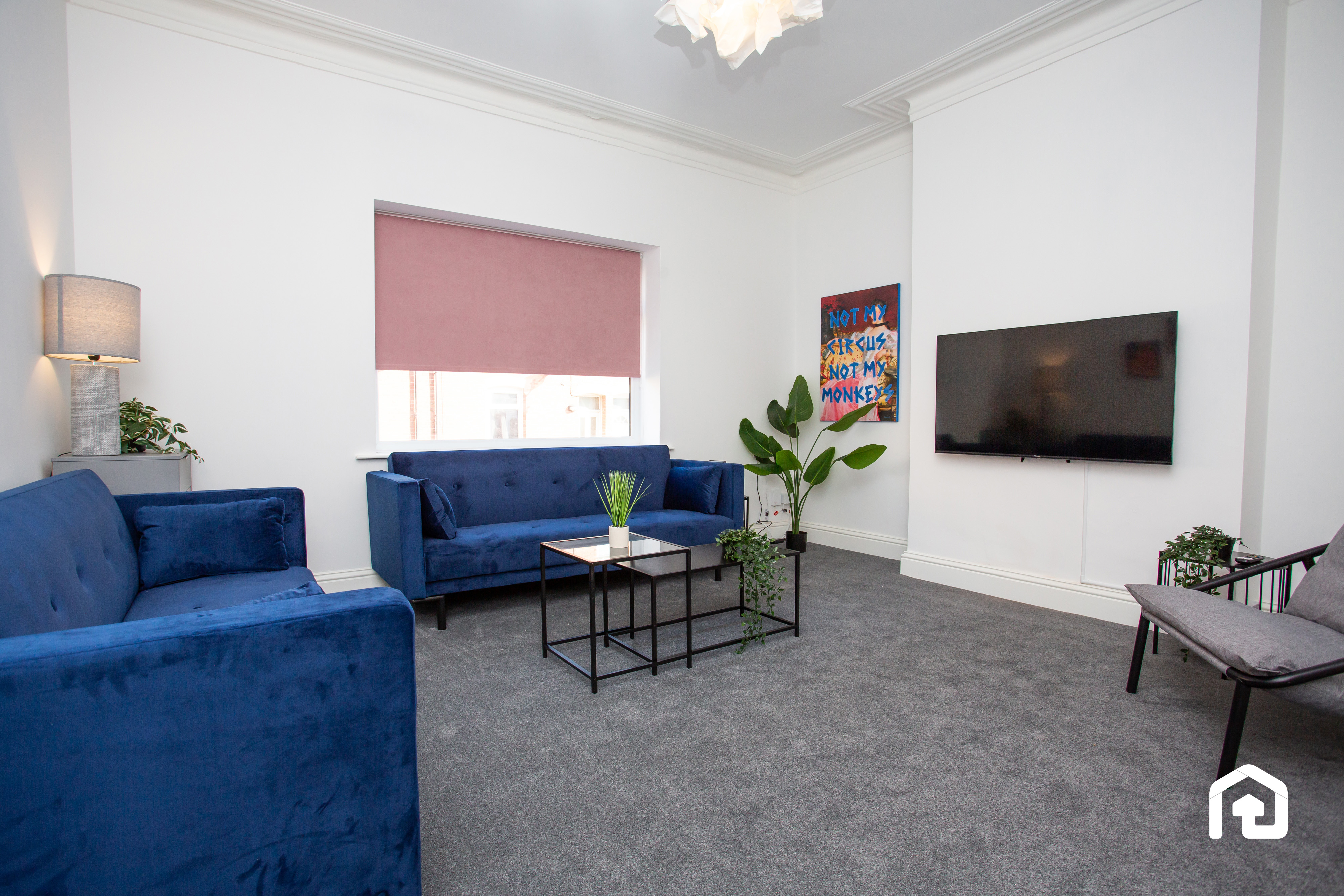 Vacant Nests | The Fredrick | Close to sea front — County Durham, England — vacation rental