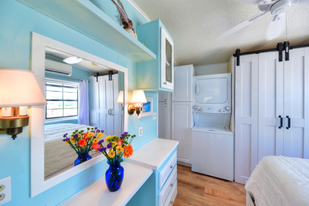 Windy Point Oceanfront in Geiger Key — Bedroom 2