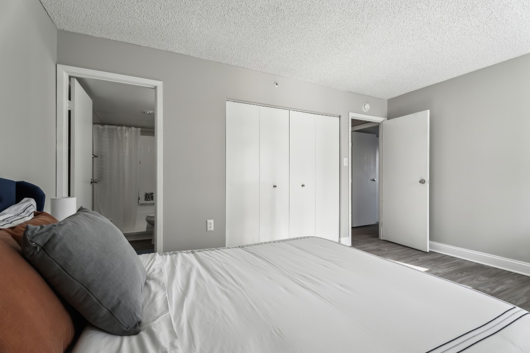 Legacy at Imperial Village · Unit 317 2/2