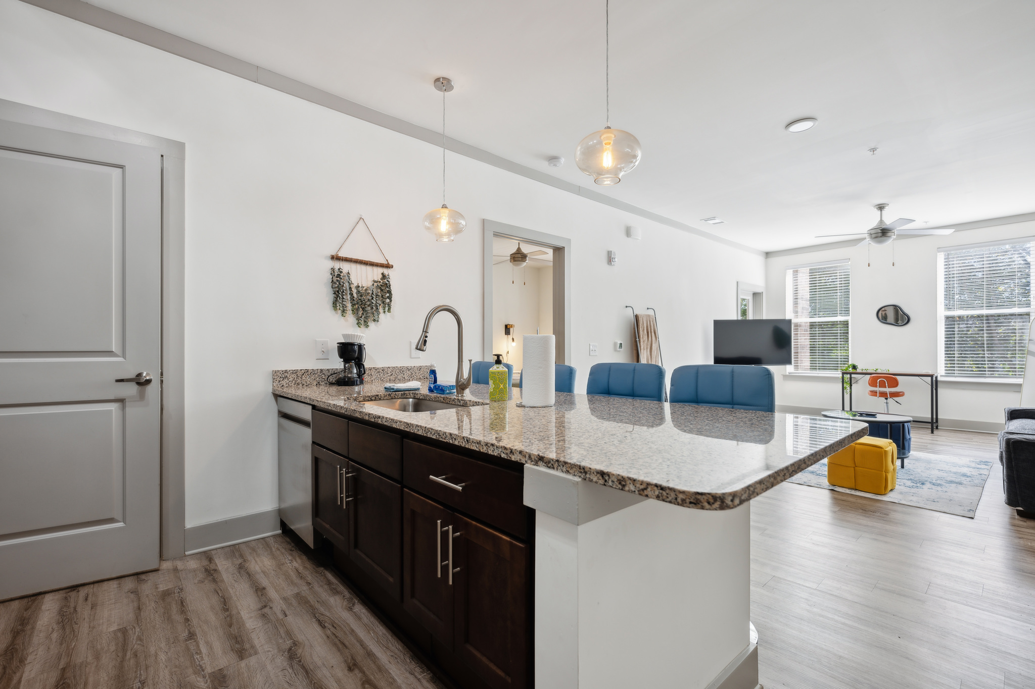 Overlook 2103 I Luxury Redefined I Free Parking in Knoxville, TN