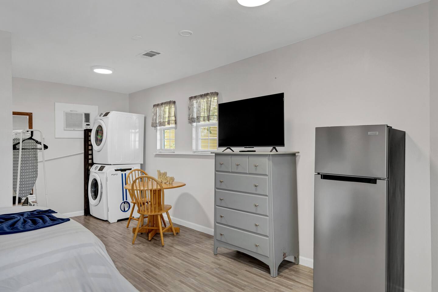 In-unit washer and dryer for your convenience