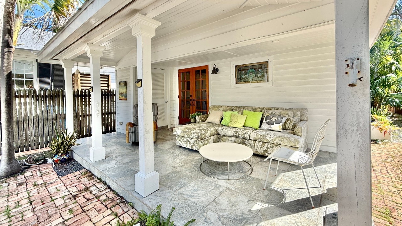 Carsten Lane Cottage — Carsten Lane Cottage