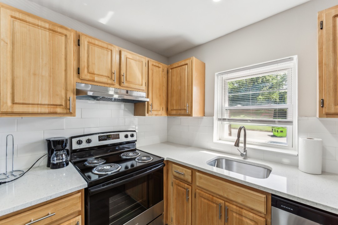 Pinebrook 1111 Wharton Drive, 1br