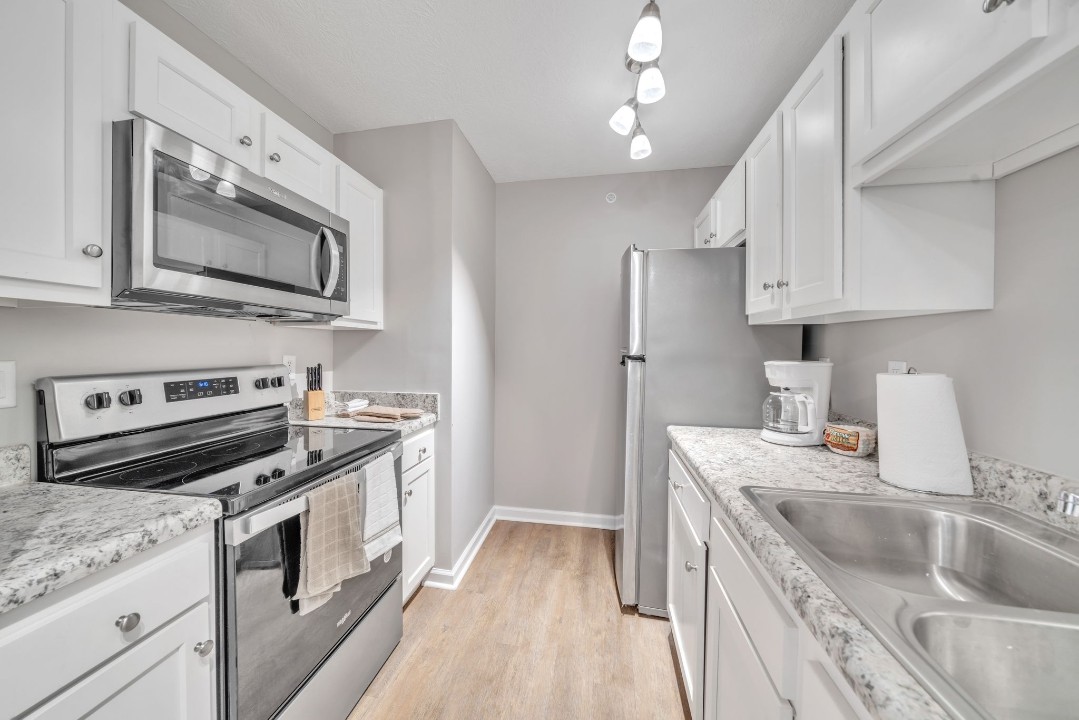 Stonecrest 713, · Unit 2/2