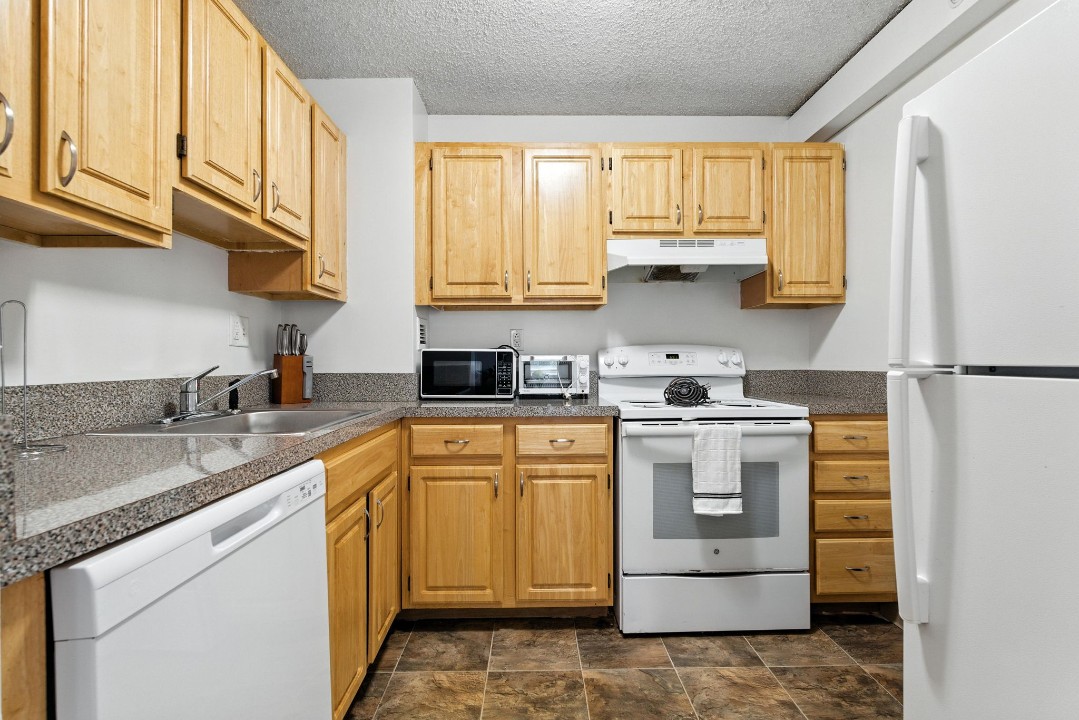 Legacy at Imperial Village · Unit 504 1/1