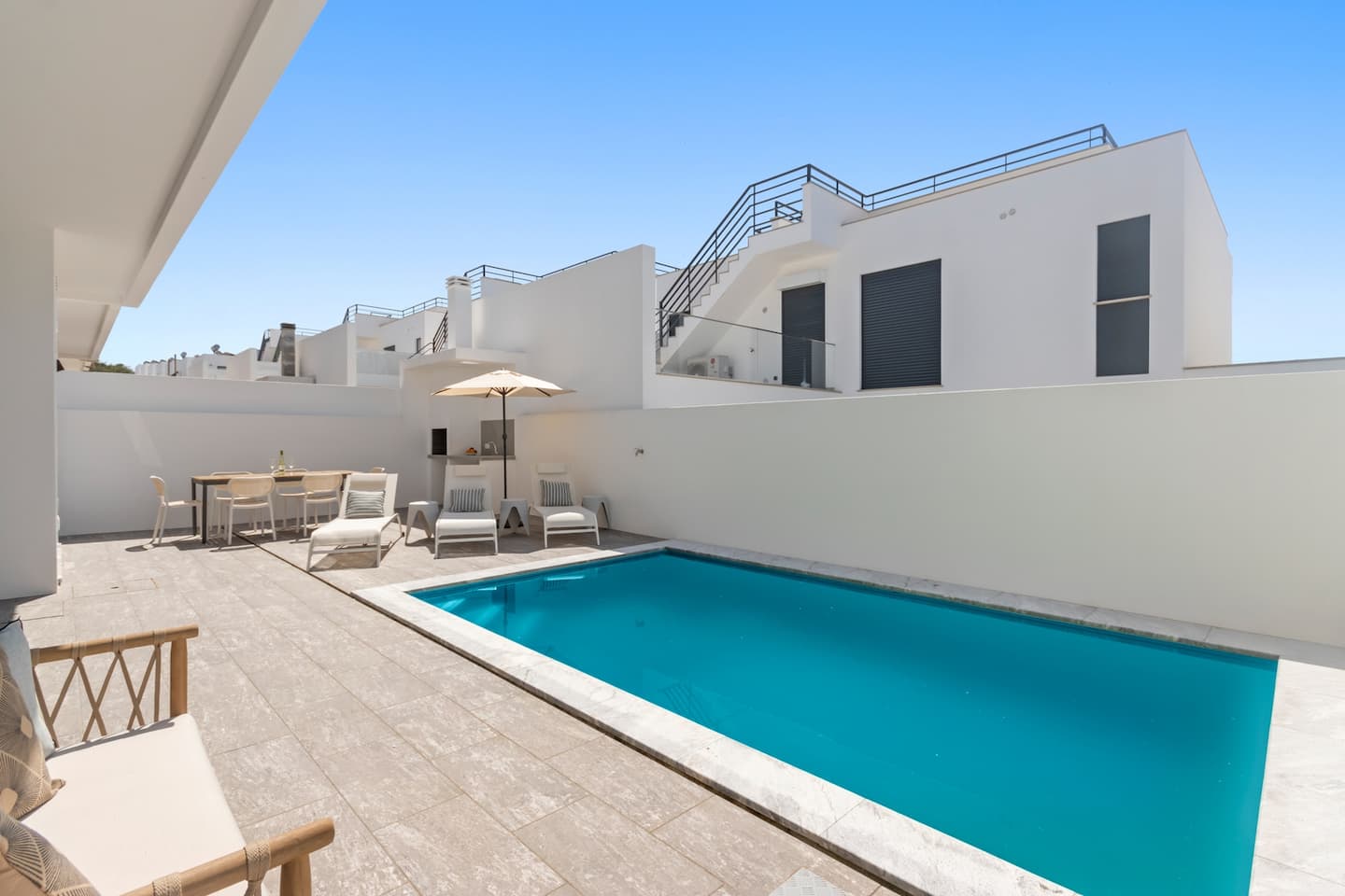 Modern Villa with Private Pool Near Baleal Beach — Atouguia da Baleia, Leiria — vacation rental