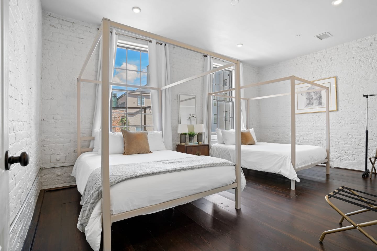 Bedroom with two queen beds and an en suite bathroom