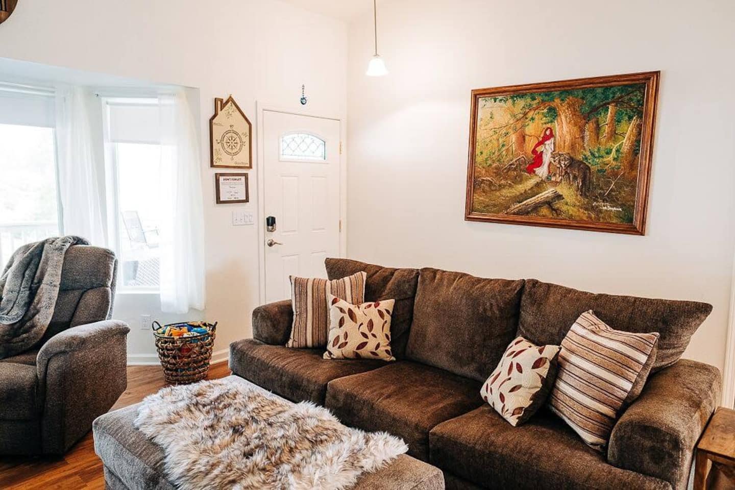 19 Mi To Yosemite • Lake View • Whimsical Retreat - Bass Lake, CA
