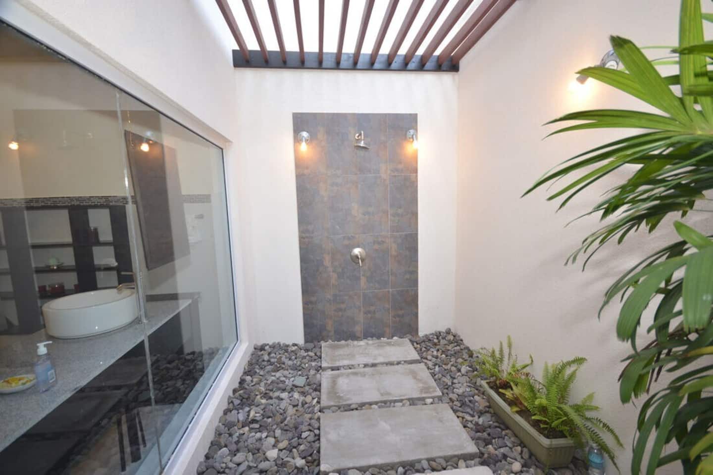 View 8