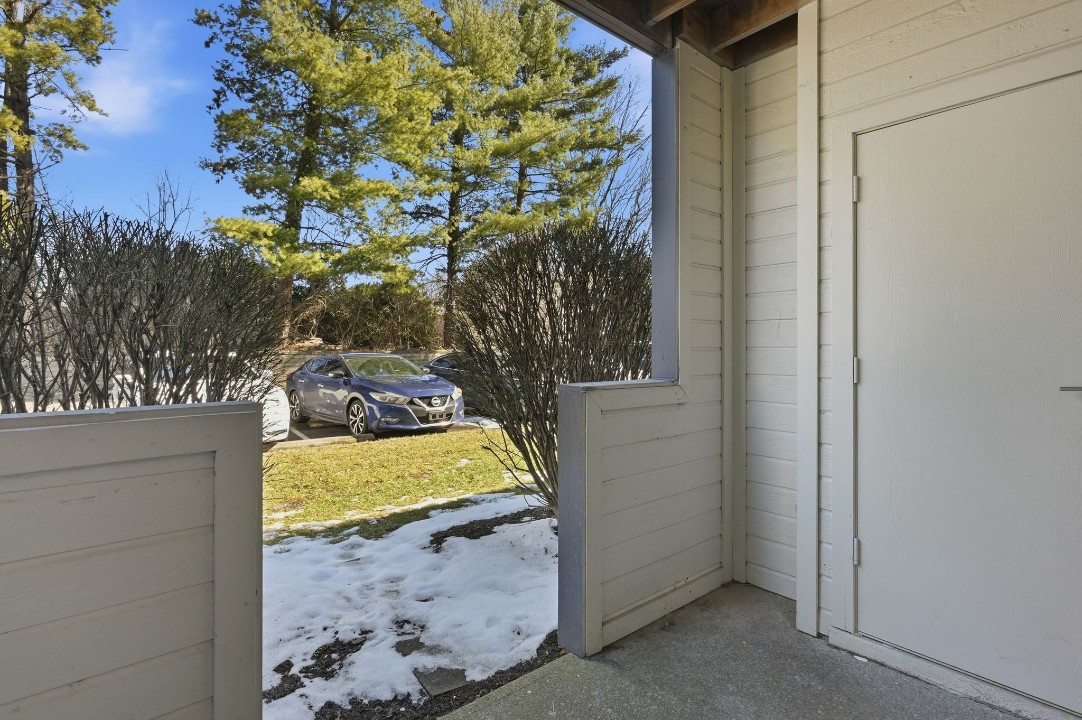 Taylor at 502 · Unit unit 2200-107 2/2