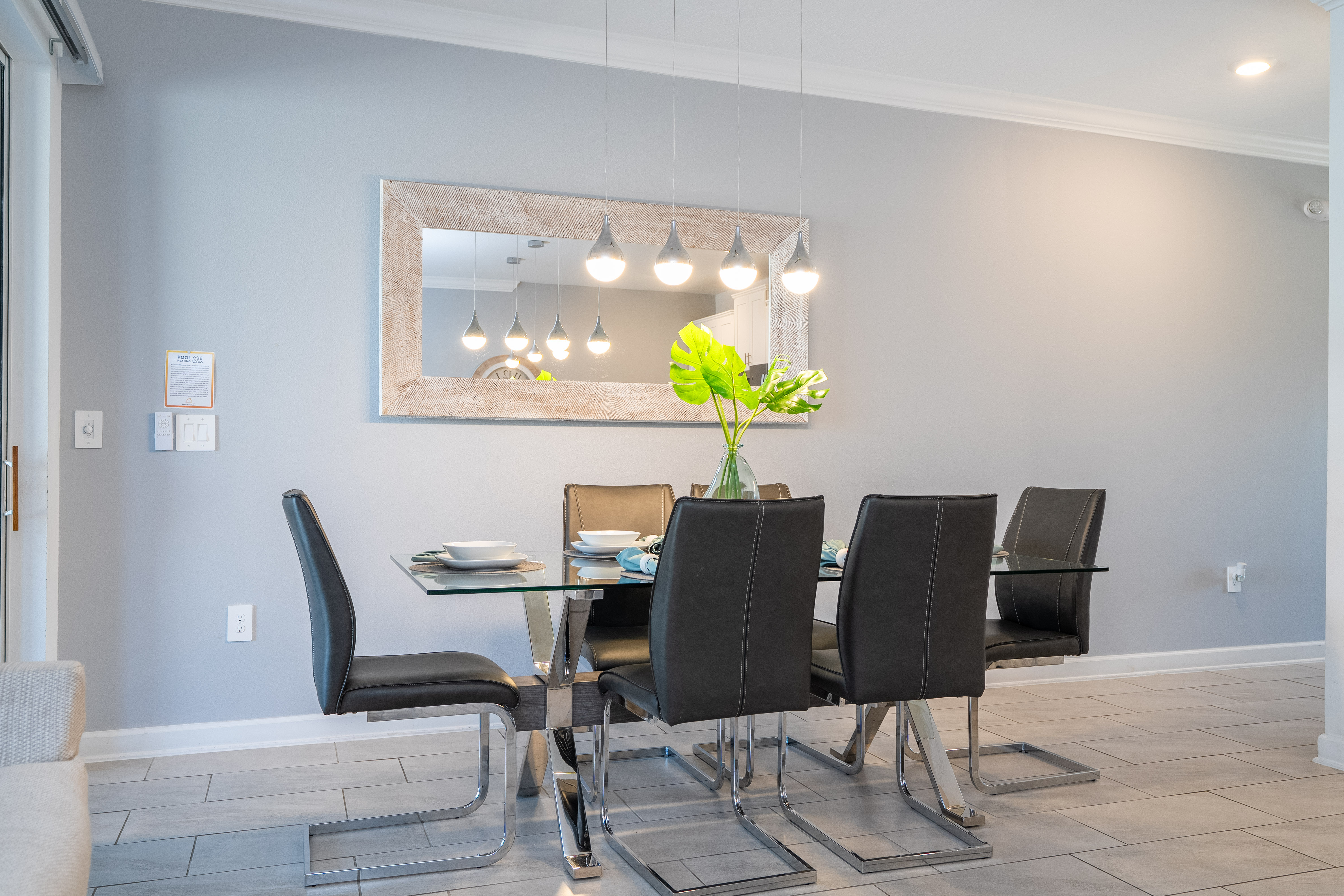 our dining area is perfect for quality time with your loved ones, while you prepare the most delicious plate at out equipped kitchen.