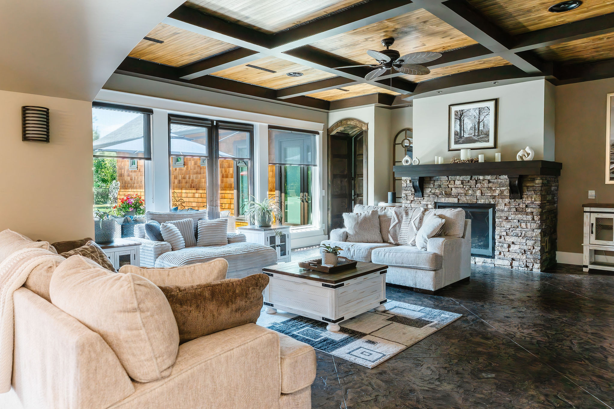 Private Country Estate w/pool — Kelowna, BC — vacation rental
