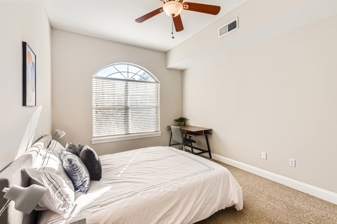 Crest at Midtown · Unit 4603 1/1