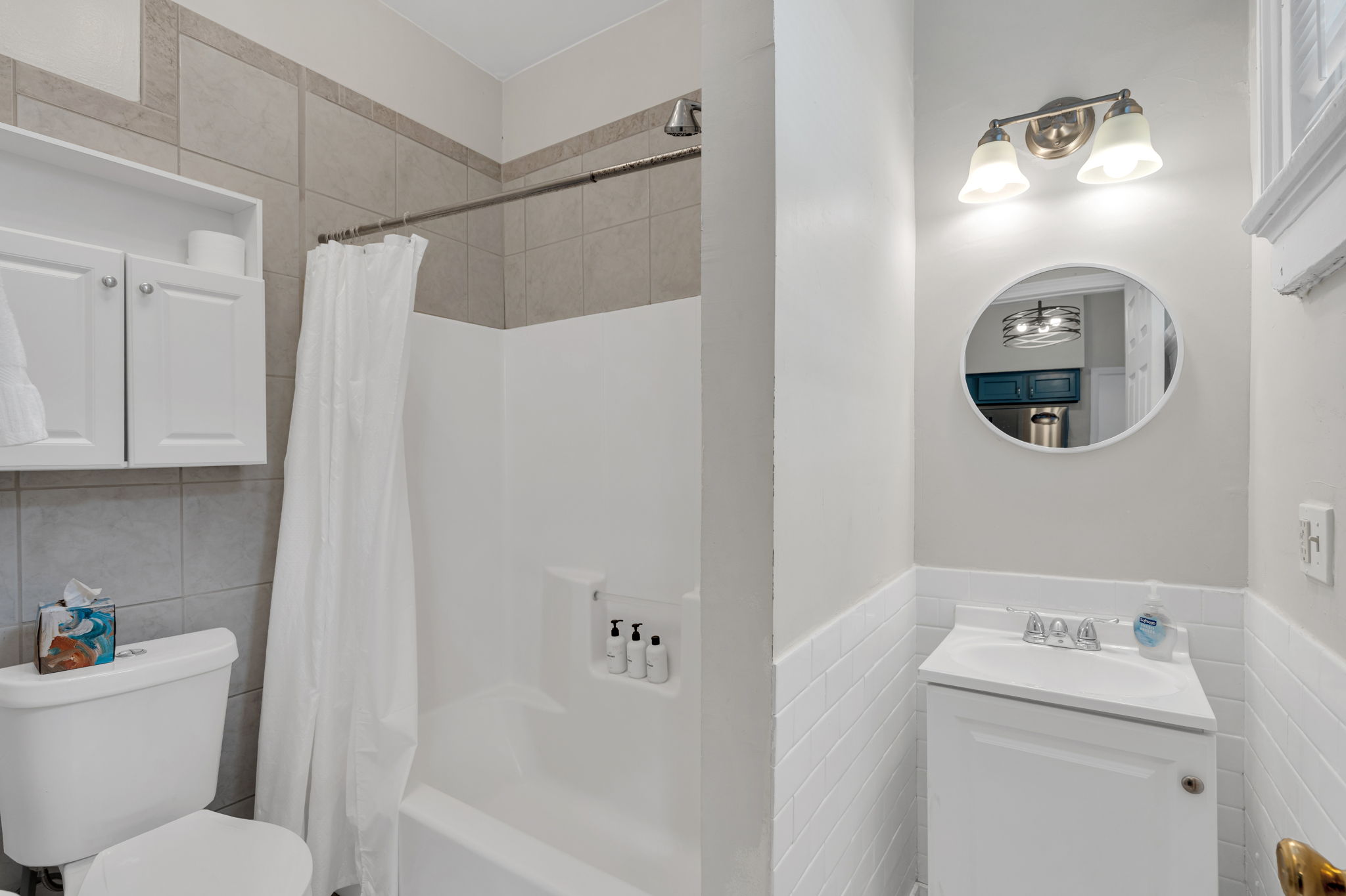 Fresh, clean bathroom with walk-in shower