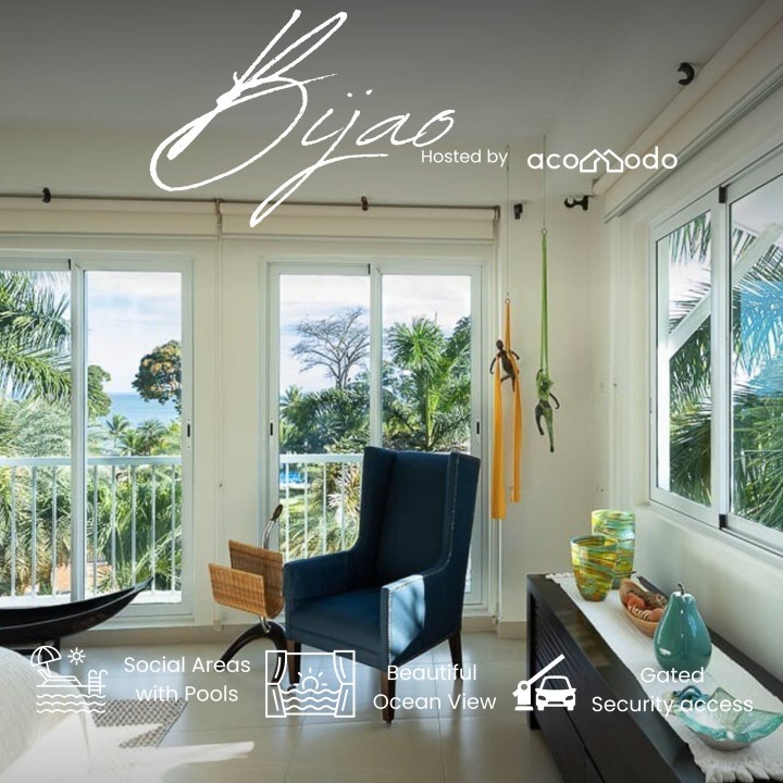 The Beach-Front Condo by AcoModo (Long Stay Only)