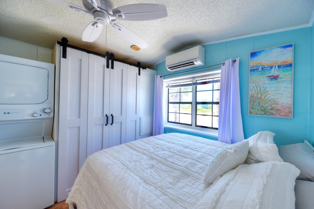 Windy Point Oceanfront in Geiger Key — Bedroom 2
