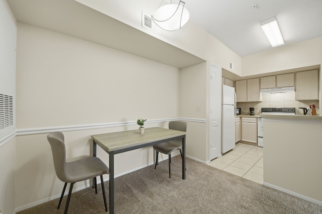 Avenue · Unit at Winter Springs 21-309 1/1