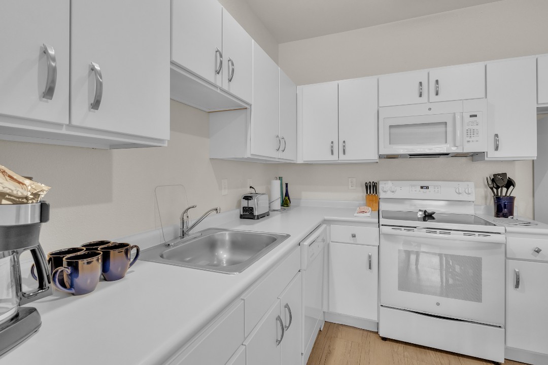 Simplicity At the Rim · Unit 1114  1114 2/2