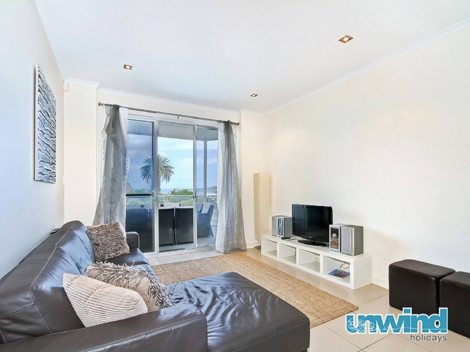 Situated just steps from Victor Harbor Beach (100m). With 2 private, on-site car parks with remote-controlled secure access.