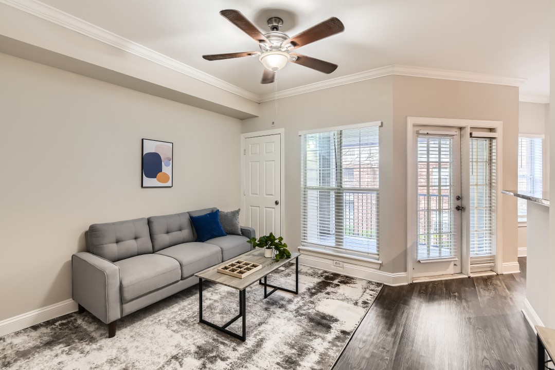 Crest at Midtown · Unit 1112 1/1