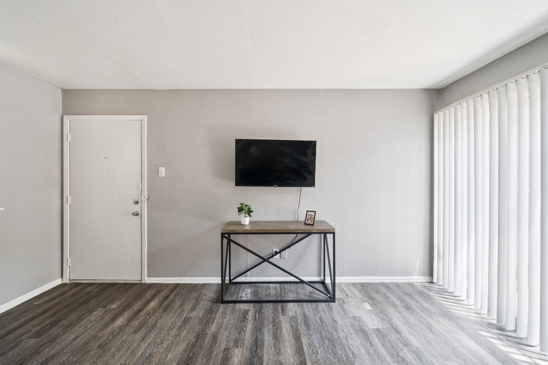 Vista Buena 2-178 · Unit 1/1