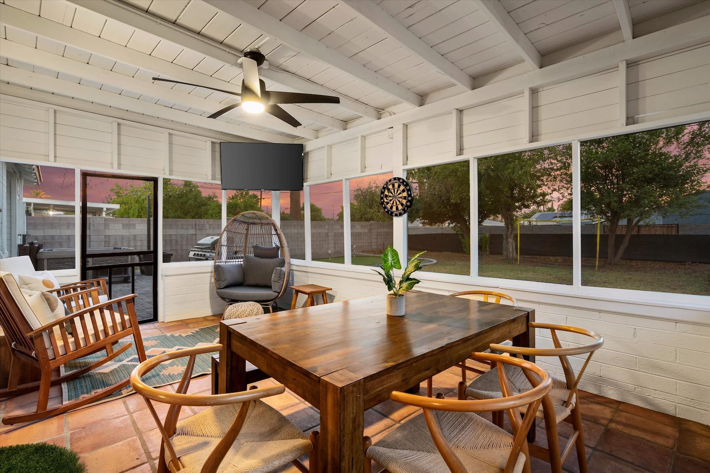 Phoenix 51 - AirBNB · Mid-Century Modern Oasis w/ Calm Backyard Escape photo 4
