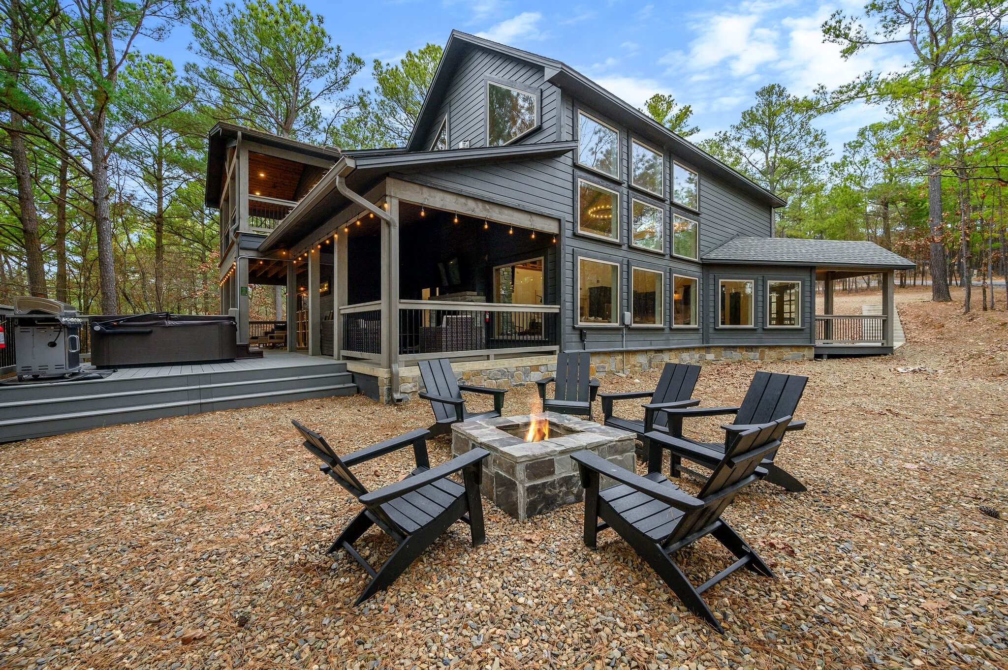 Winterwood Lodge — Broken Bow, OK — vacation rental