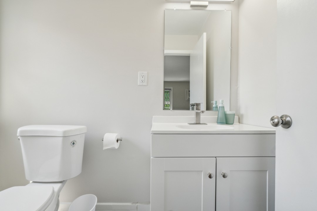 Pinebrook 908 Wharton Drive 2 Bed 2 Bath