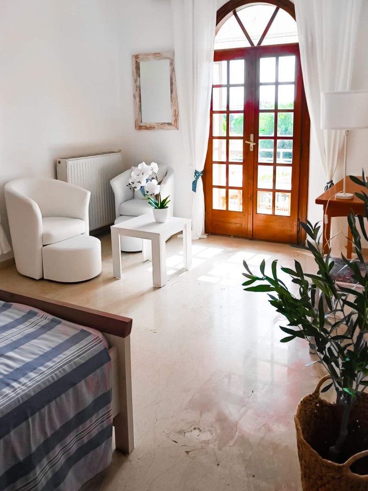 Property thumbnail 12