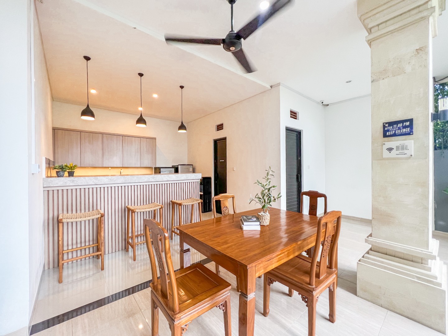 Island Boy Guesthouse – Kayu Tulang (First Floor) — photo 8