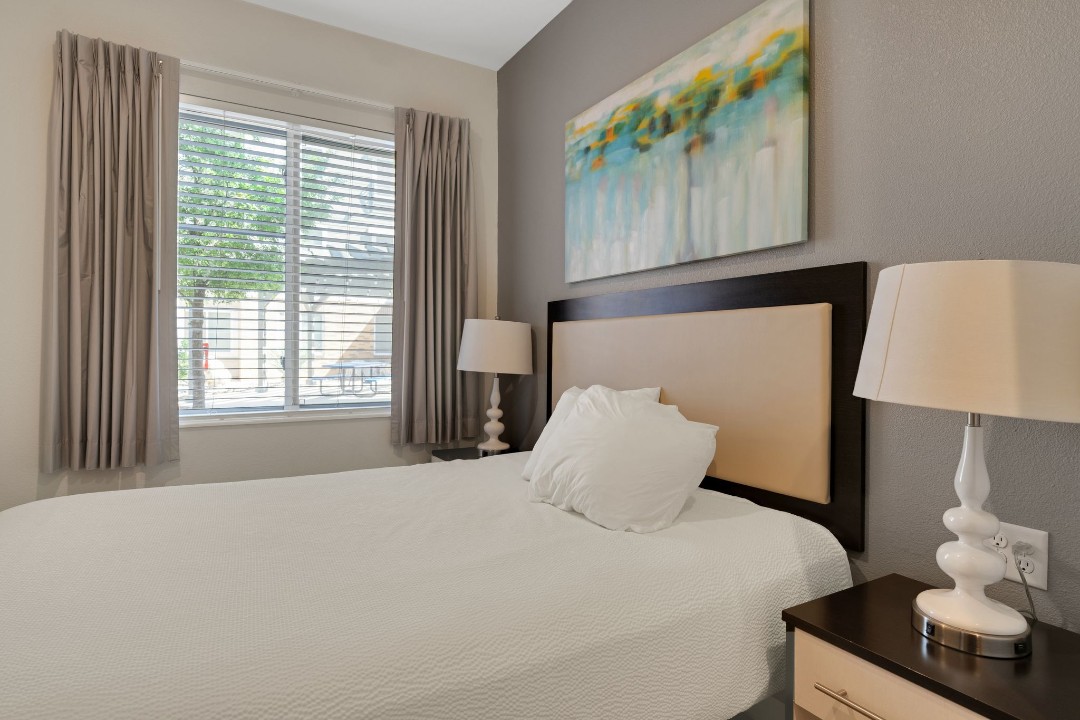 Simplicity At the Rim · Unit 1107  1107 1/1