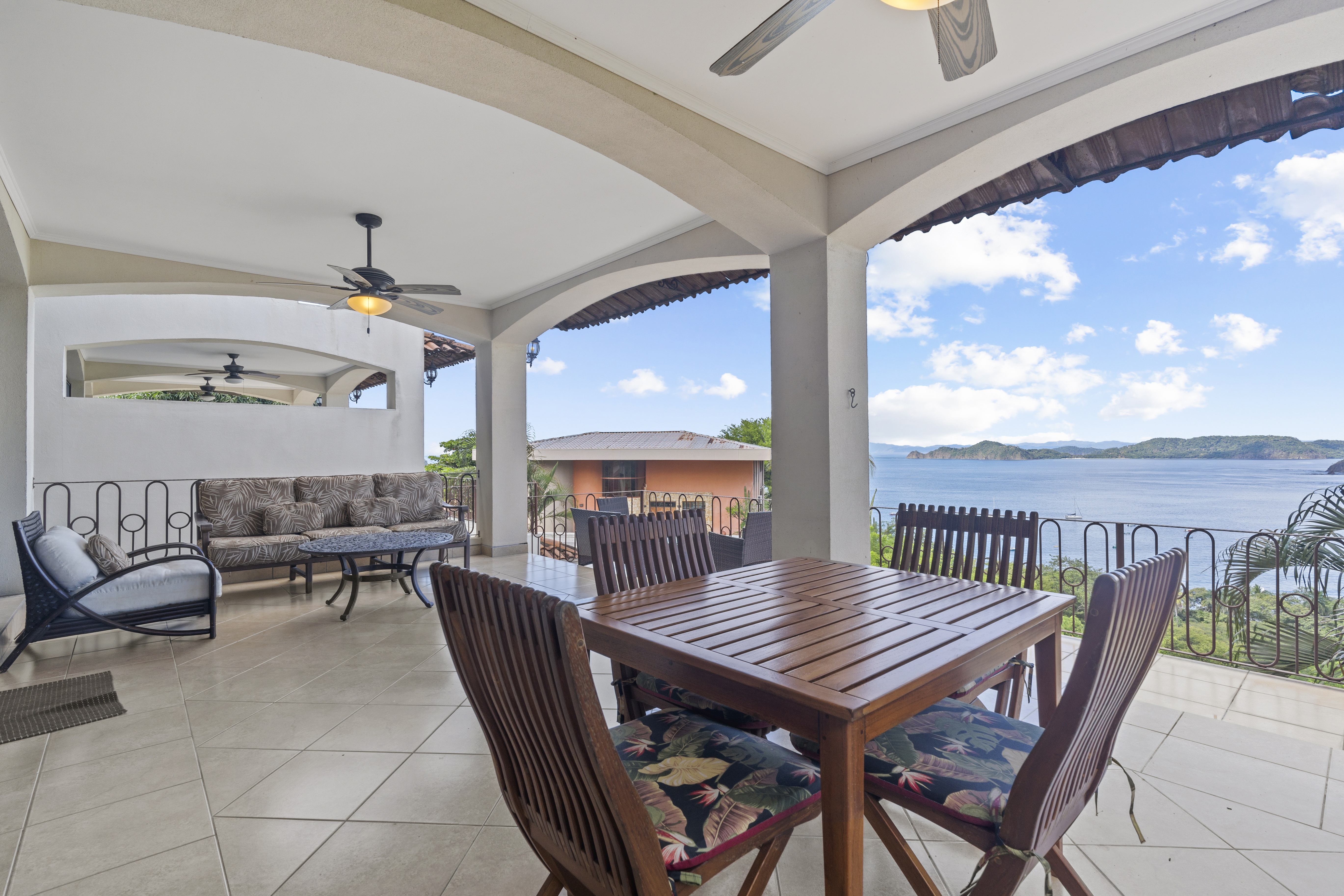 Ocean Views - Large Terrace w/BBQ - Gated Complex — Playa Hermosa, Provincia de Guanacaste — vacation rental