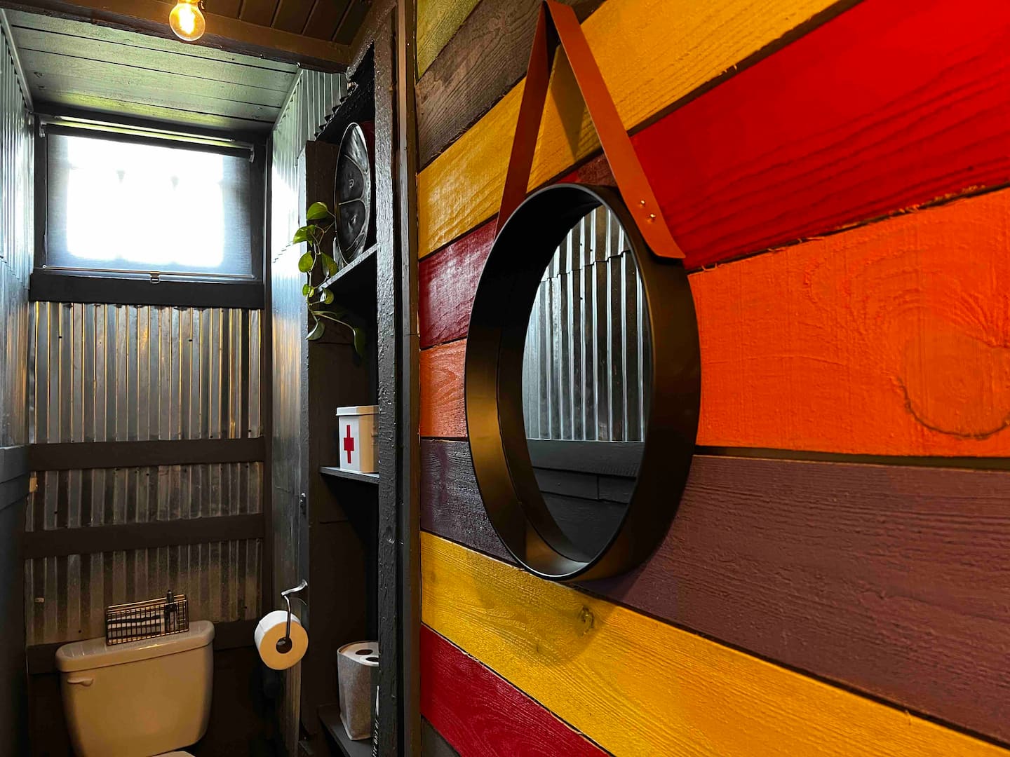 Bathroom toilet room: 
I'm sure you're familiar with this area. We have one, it looks like this.