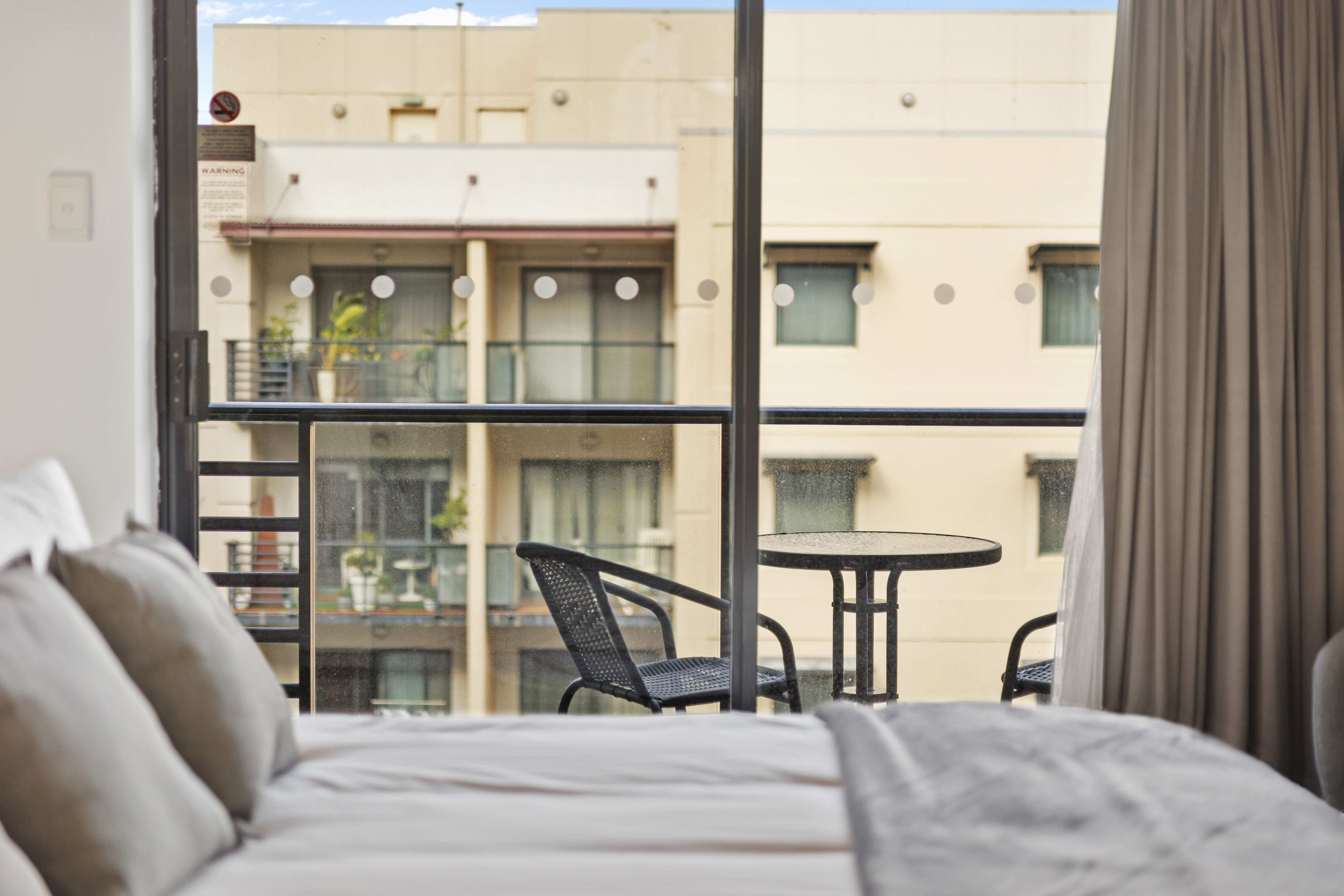 Panoramic Perth Views: 1BR on Mounts Bay Road — Perth, Western Australia — vacation rental