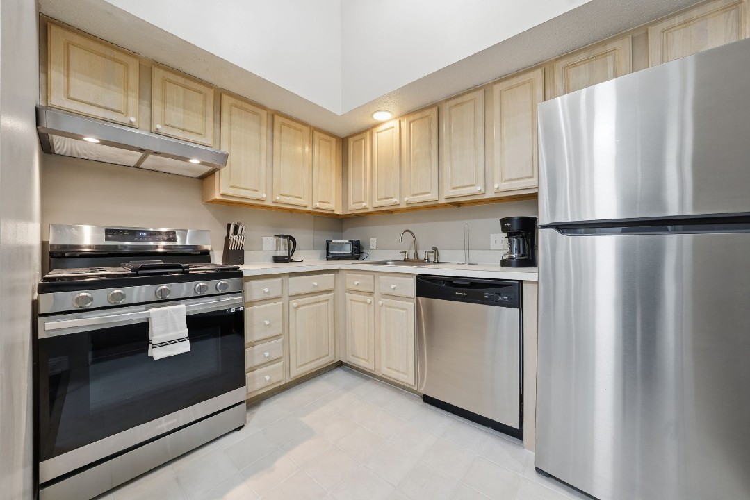 The Liberty Building · Unit 204 1/1