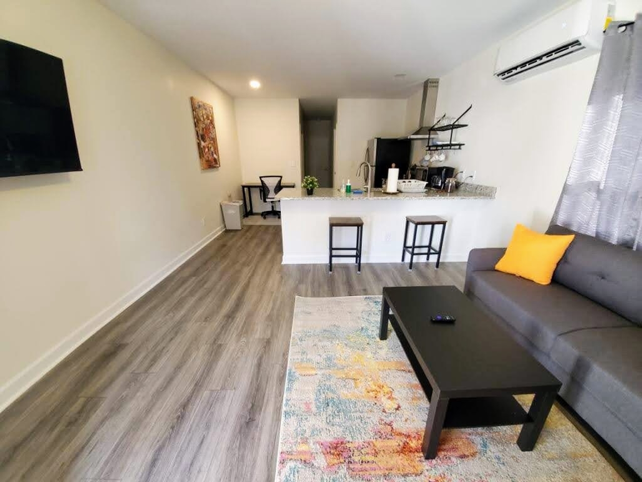 Vacation Rental Lakewood/Lyon Park Renovated Cottage Near Duke 26A