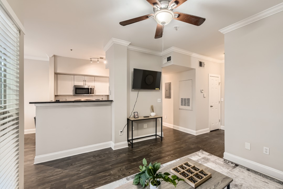 Crest at Midtown · Unit 1112 1/1