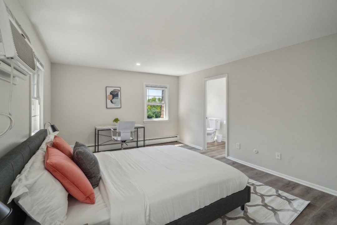 Pinebrook 908 Wharton Drive 2 Bed 2 Bath