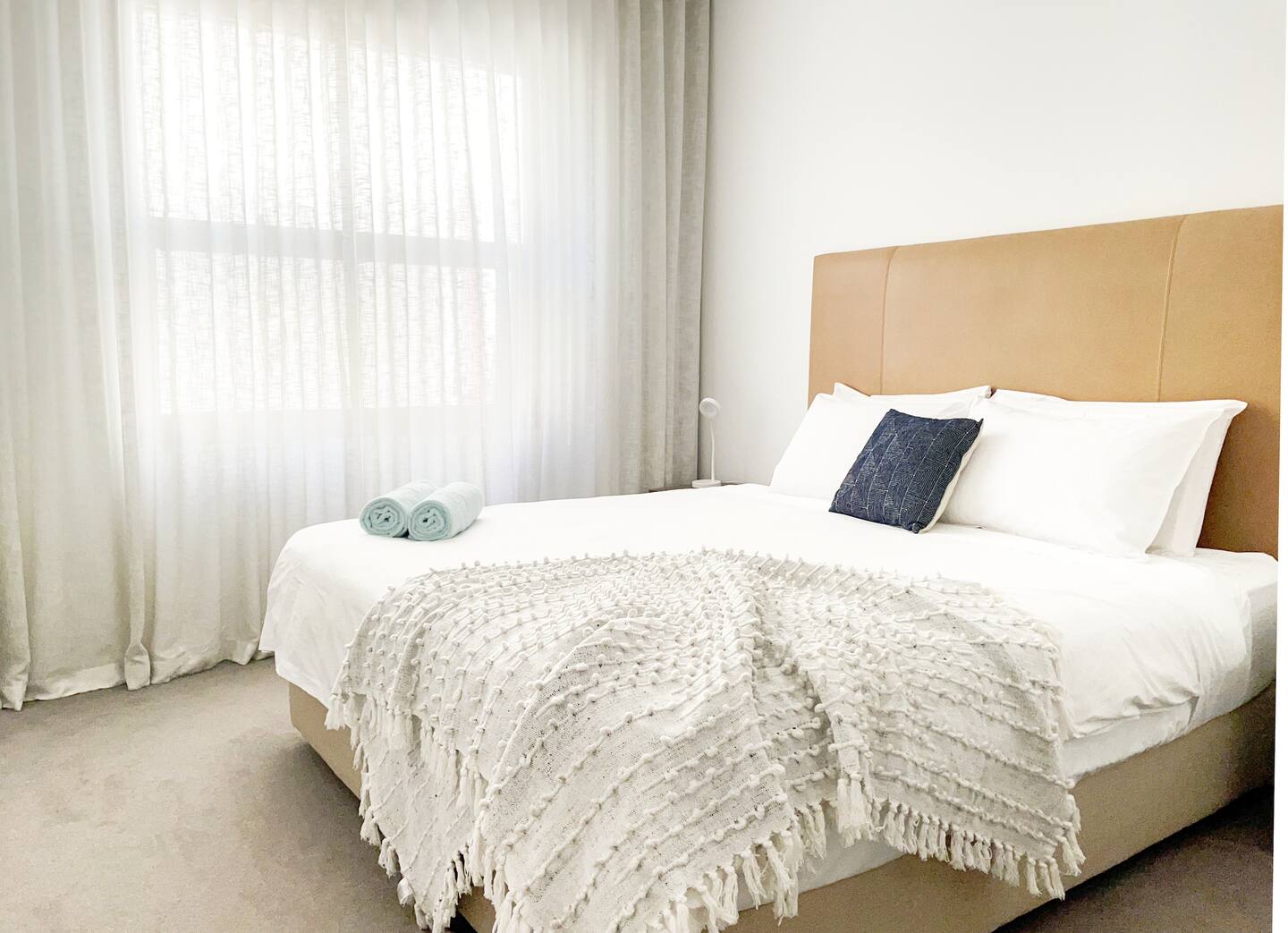 Pearl on Pakenham- Modern & Central w king beds — Fremantle, Western Australia — vacation rental