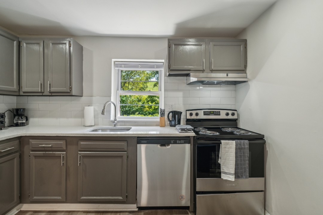 Pinebrook 908 Wharton Drive 2 Bed 2 Bath