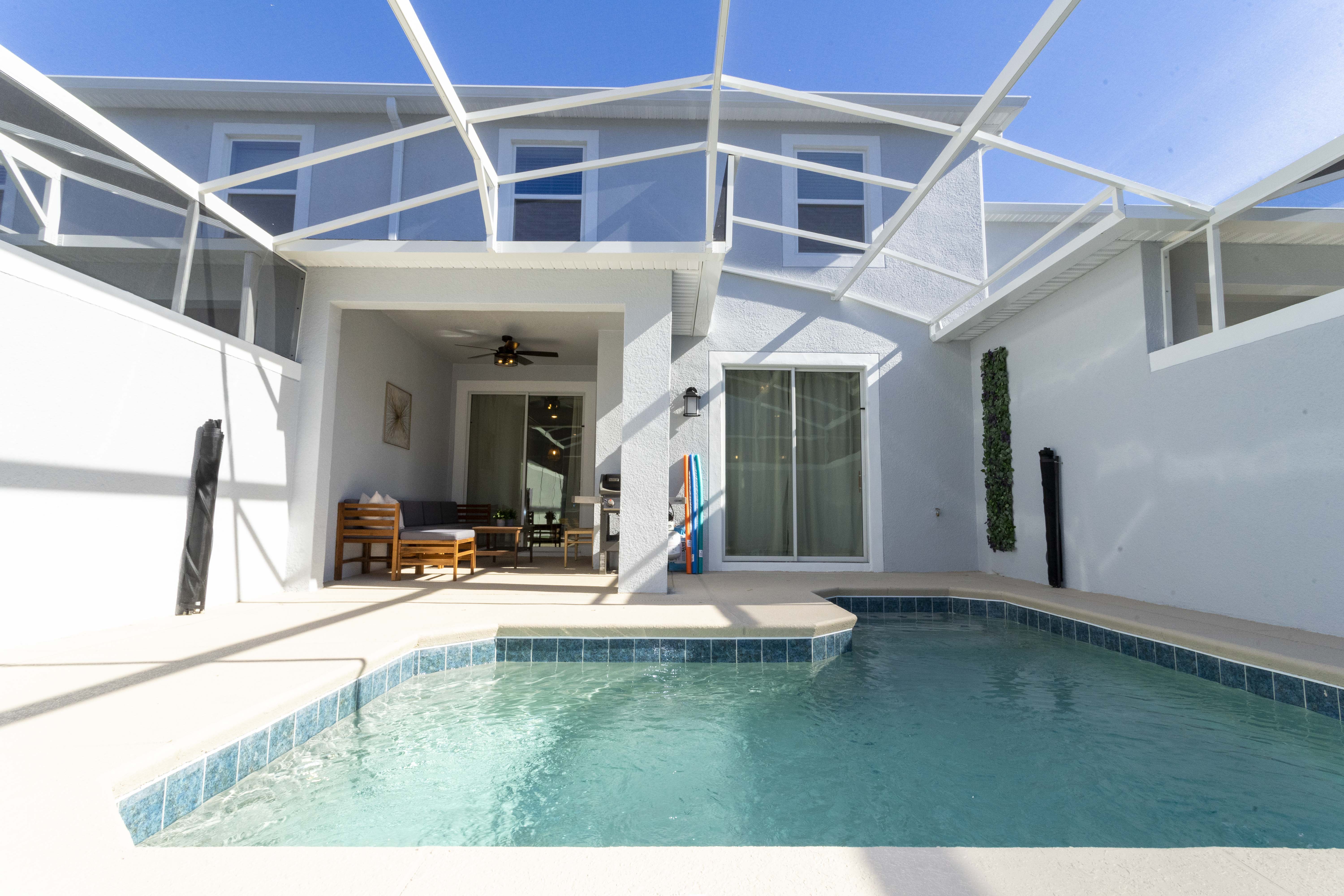 A private pool for the families enjoyment. Pool heating service available for the cold days and security pool fence for kids.