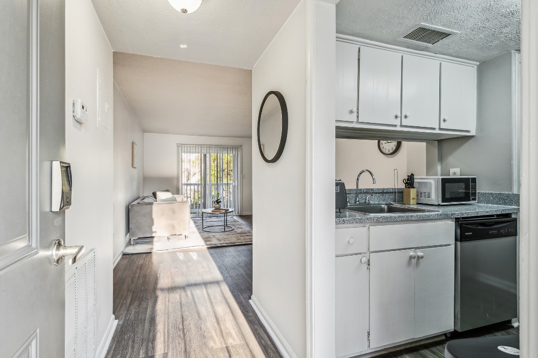 Vinings · Unit 3006 1/1