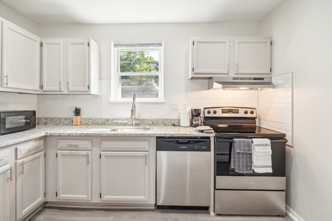 Pinebrook 1218 Wharton Drive 2 Bed 2 Bath
