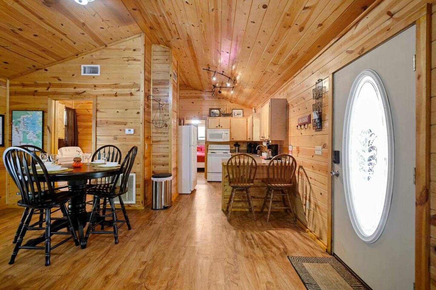 Photo 6 of 7