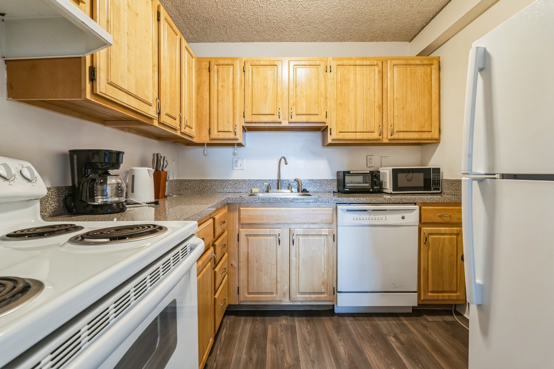 Legacy at Imperial Village · Unit 606 1/1